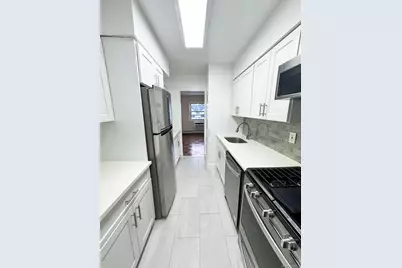 151 Union Avenue, Lynbrook, NY 11563 - Photo 2