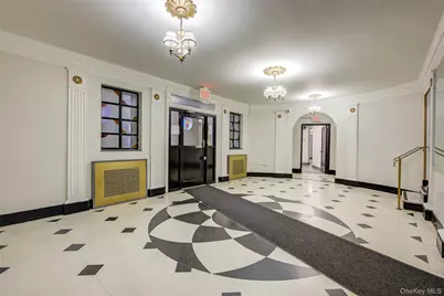72-11 110 Street #4E, Forest Hills, NY 11375 - Photo 22