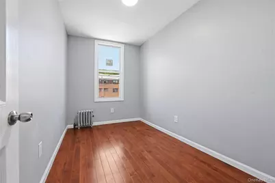 21536 Hillside Avenue, Queens Village, NY 11427 - Photo 16