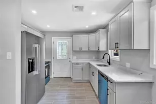 339 Barton Ave, Patchogue, NY 11772 - Photo 8