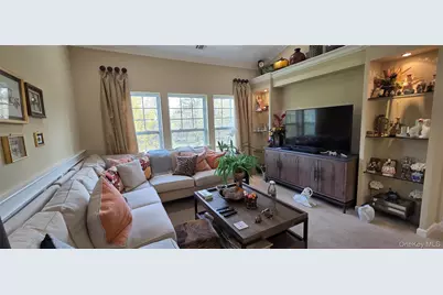 17 Greentree Court, Shirley, NY 11967 - Photo 14