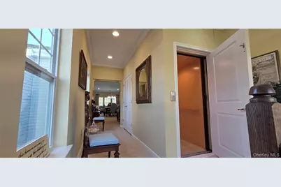 17 Greentree Court, Shirley, NY 11967 - Photo 6
