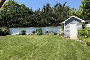 96 Pleasure Ave, Ronkonkoma, NY 11779 - Photo 12