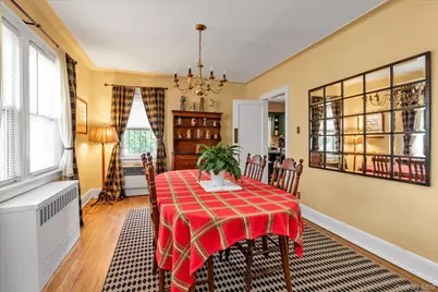 20 Highland Place, Great Neck, NY 11020 - Photo 6