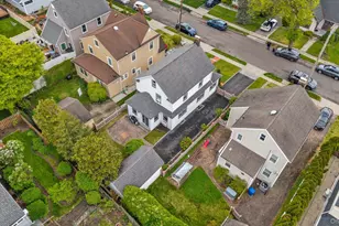 20 Highland Pl, Great Neck, NY 11020 - Photo 24