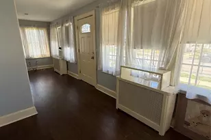 35 S Franklin Ave, Valley Stream, NY 11580 - Photo 4