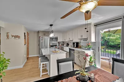 106 Parr Meadow Drive #1F, Newburgh, NY 12550 - Photo 6