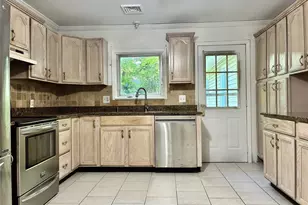 5 Ervin Dr, Wappingers Falls, NY 12590 - Photo 12