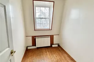 210 Union Ave, Mamaroneck, NY 10543 - Photo 12