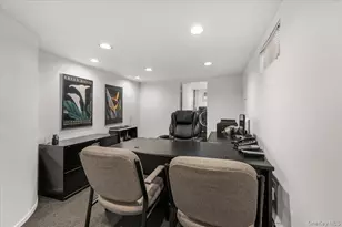 24 Mesa Rd, Syosset, NY 11791 - Photo 34