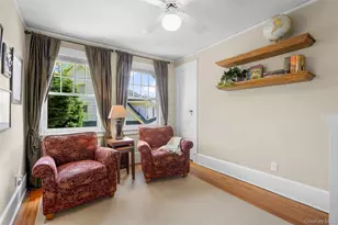 7 Soundview Dr, Larchmont, NY 10538 - Photo 32