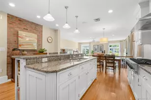 7 Soundview Dr, Larchmont, NY 10538 - Photo 14