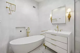 234-11 38th Dr, Douglaston, NY 11363 - Photo 16