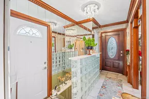 141-18 14th Ave, Whitestone, NY 11357 - Photo 2