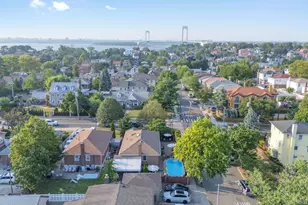 141-18 14th Ave, Whitestone, NY 11357 - Photo 22