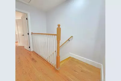 4081 Grace Avenue, Bronx, NY 10466 - Photo 8