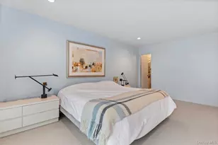 2 Fountain Ln, Scarsdale, NY 10583 - Photo 16
