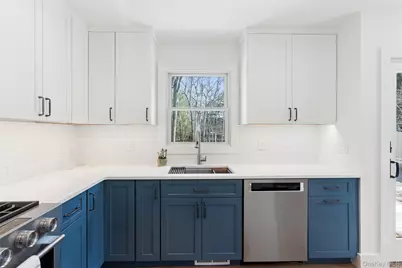 502 Springs Fireplace Road, East Hampton, NY 11937 - Photo 8