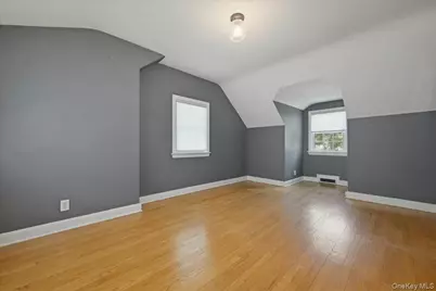 214 Nassau Avenue, Munsey Park, NY 11030 - Photo 16