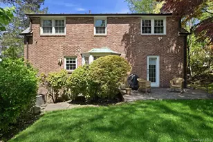 214 Nassau Ave, Munsey Park, NY 11030 - Photo 26