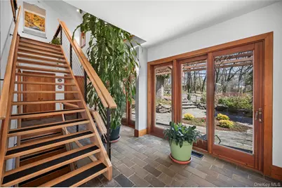 1 Scenic Drive, Hastings on Hudson, NY 10706 - Photo 6