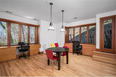 1 Scenic Drive, Hastings on Hudson, NY 10706 - Photo 16