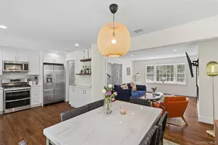135 Pembroke Dr, East Hampton, NY 11937 - Photo 18