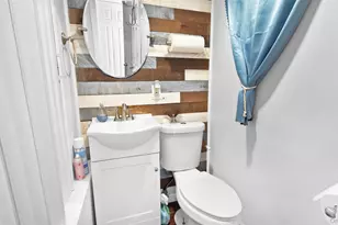 27 Camp Dr, Selden, NY 11784 - Photo 8