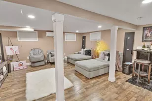 27 Camp Dr, Selden, NY 11784 - Photo 28
