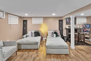27 Camp Dr, Selden, NY 11784 - Photo 28