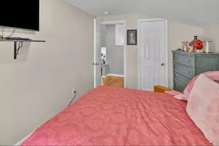 27 Camp Dr, Selden, NY 11784 - Photo 20