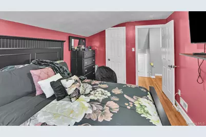 27 Camp Drive, Selden, NY 11784 - Photo 18