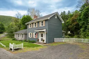 157 Hudson St, Cornwall, NY 12520 - Photo 2