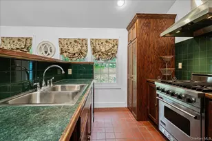 157 Hudson St, Cornwall, NY 12520 - Photo 16