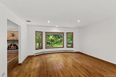 94 Cove Road, Oyster Bay, NY 11771 - Photo 8