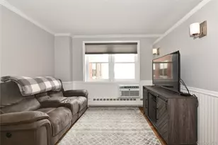 370 W Broadway, Long Beach, NY 11561 - Photo 6