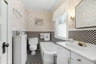 24 Grandview Ave, White Plains, NY 10605 - Photo 20