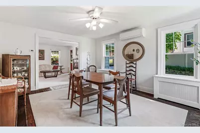 24 Grandview Avenue, White Plains, NY 10605 - Photo 8