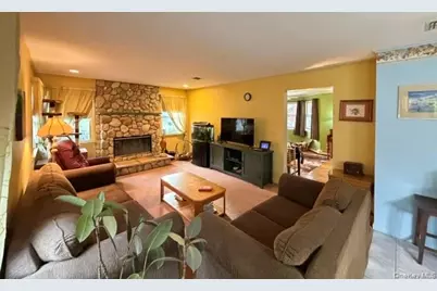 15 Fawn Crossing, Wading River, NY 11792 - Photo 20