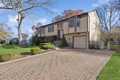 33 Broadway Avenue, Holtsville, NY 11742 - Photo 28