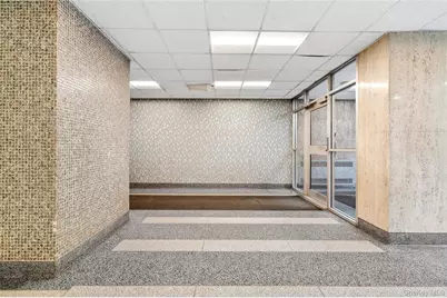 2550 Olinville Avenue #2H, Bronx, NY 10467 - Photo 14