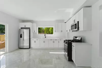 207 E Main Street, Port Jervis, NY 12771 - Photo 8