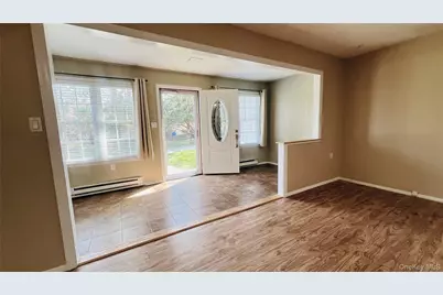 395 Woodbridge Drive #395E, Ridge, NY 11961 - Photo 4