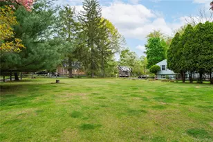 33 Arbor Ln, Brewster, NY 10509 - Photo 4