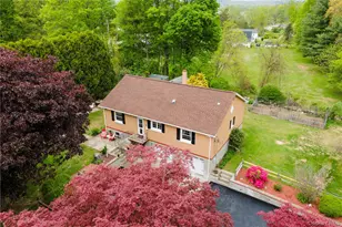 33 Arbor Ln, Brewster, NY 10509 - Photo 2