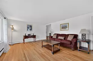 31 Monarch Dr, Newburgh, NY 12550 - Photo 6