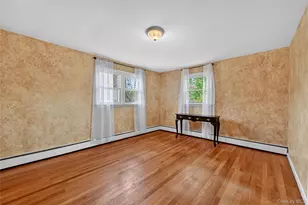 31 Monarch Dr, Newburgh, NY 12550 - Photo 14