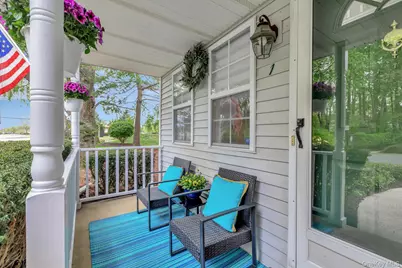 1 Plantation Drive, Hauppauge, NY 11788 - Photo 6