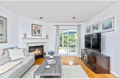 1 Plantation Drive, Hauppauge, NY 11788 - Photo 12