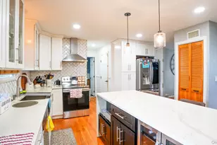 65 Williams Ave, Amityville, NY 11701 - Photo 10
